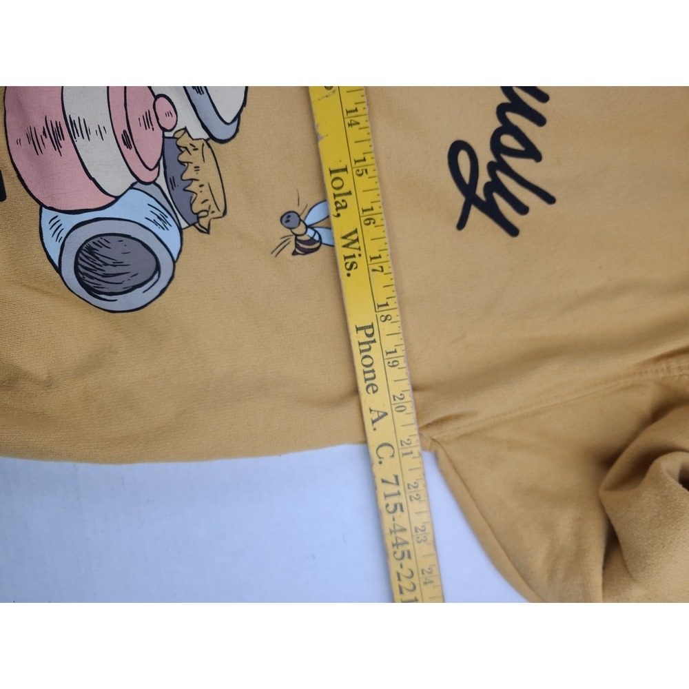Winnie The‎ Pooh Sweatshirt Womens Large Yellow Crewneck Long Sleeve Disney Nice - Picture 6 of 7